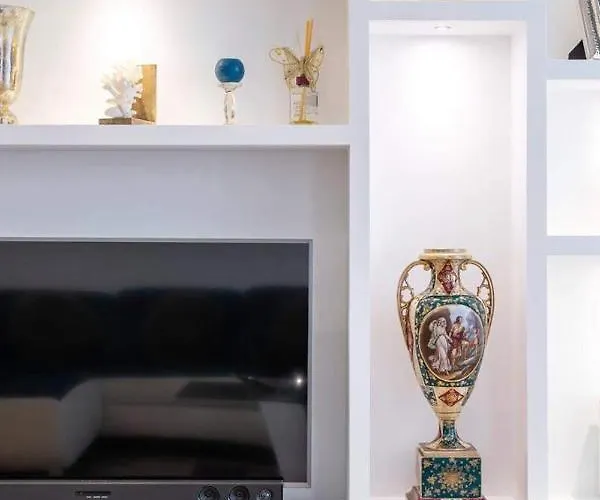 Blue Diamond 公寓 *